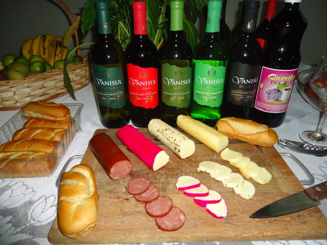 Mauricio-Stand-100-5